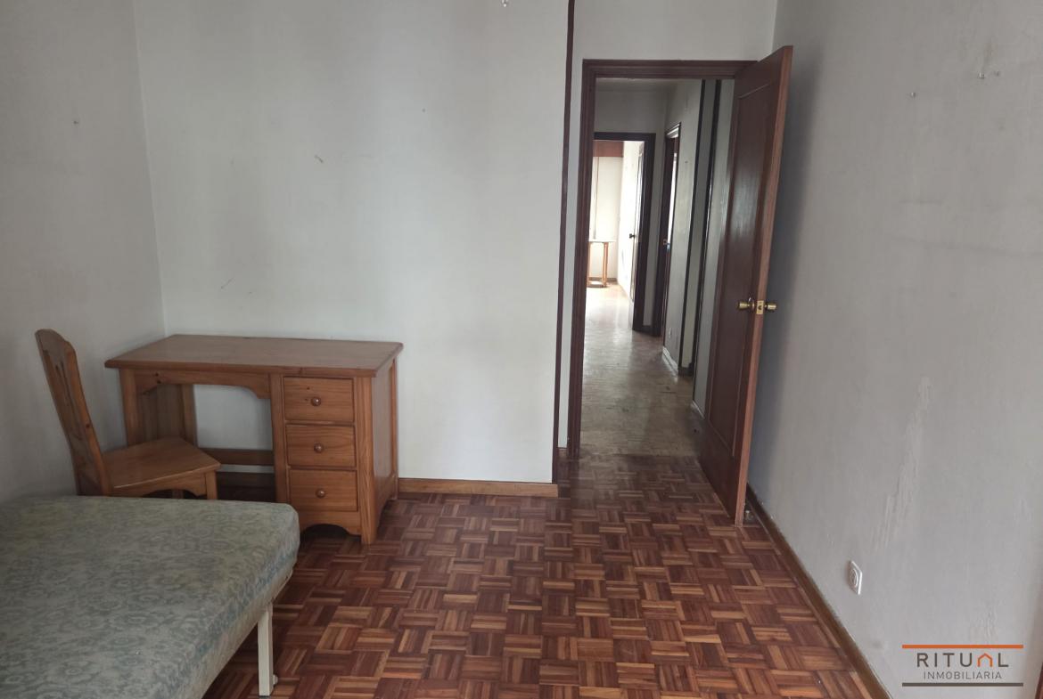 VIVIENDA TRES DORMITORIOS A LA VENTA