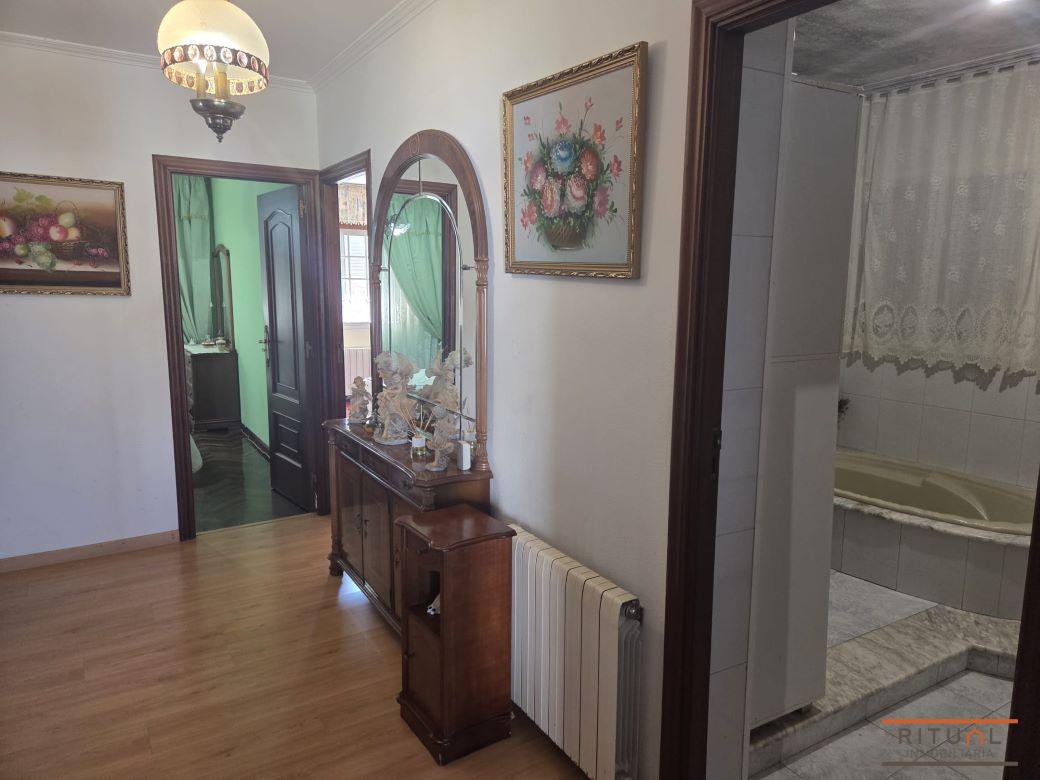 CASA CON SOLAR A LA VENTA PRÓXIMA A LA PLAYA