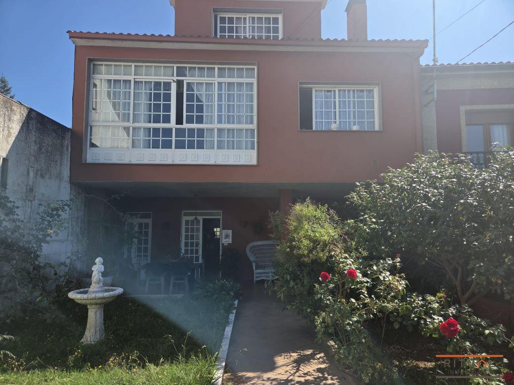 CASA CON SOLAR A LA VENTA PRÓXIMA A LA PLAYA