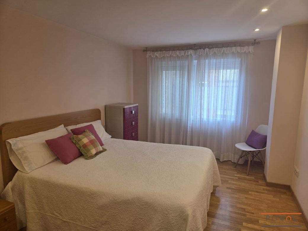 EXCELENTE VIVIENDA EN CAMBADOS