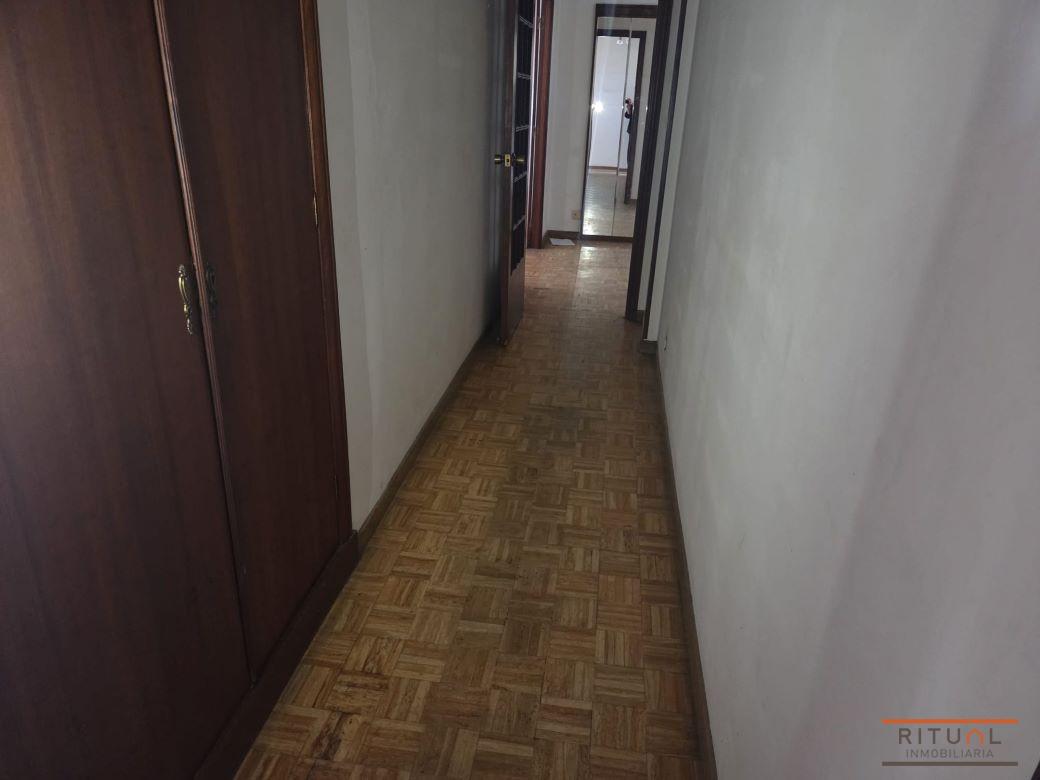 VIVIENDA TRES DORMITORIOS A LA VENTA