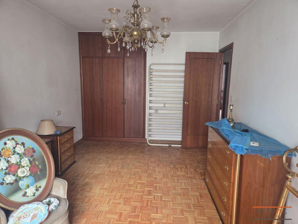 VIVIENDA TRES DORMITORIOS A LA VENTA