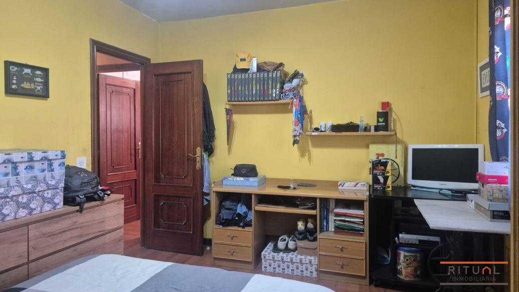 PISO A LA VENTA CON VISTAS AL MAR
