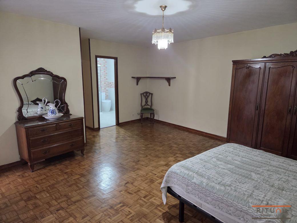 VIVIENDA DE CUATRO DORMITORIOS
