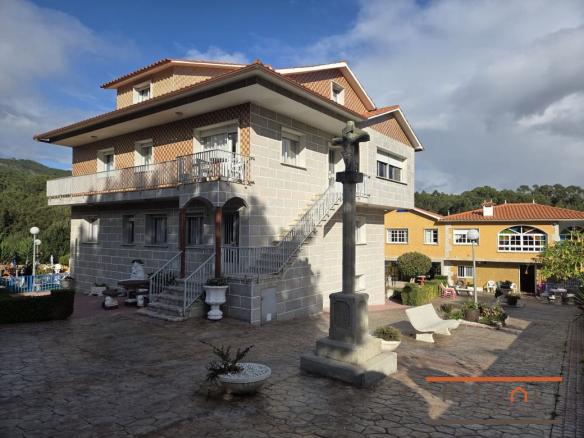 COMPLEJO TURISTICO EN VENTA
