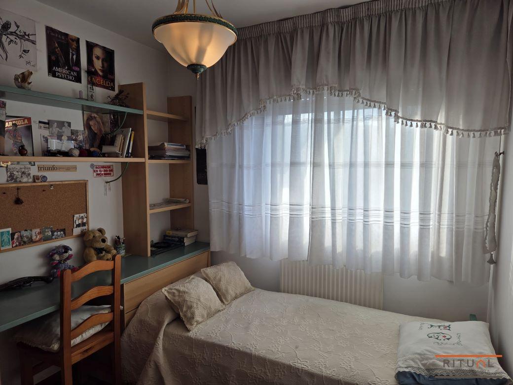 VIVIENDA A LA VENTA EN MILLADOIRO