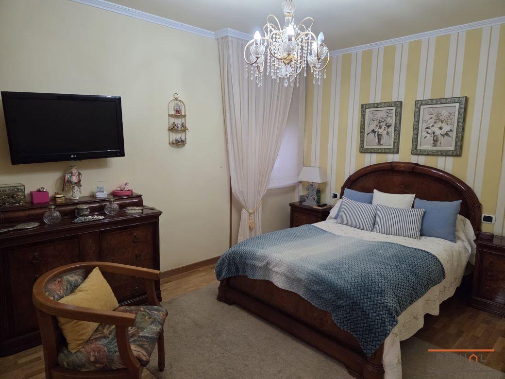 VIVIENDA MUY AMPLIA DE TRES DORMITORIOS