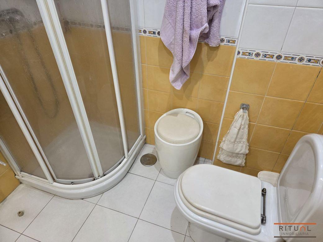 VIVIENDA MUY AMPLIA DE TRES DORMITORIOS