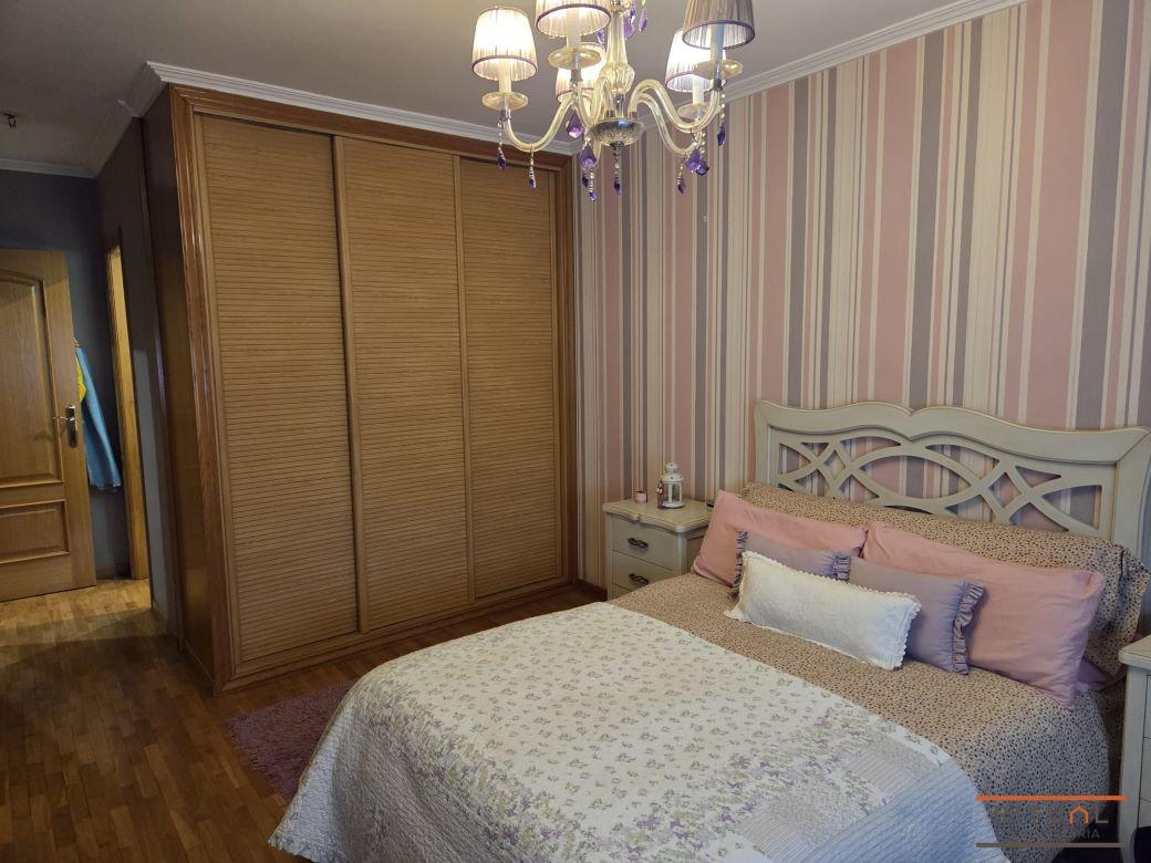 VIVIENDA MUY AMPLIA DE TRES DORMITORIOS